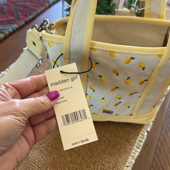 Popular Madden Girl Yellow and Cream Lemon Tote Bag - Picture 7 of 7